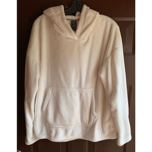 𝅺champion super soft hoodie with a front pocket